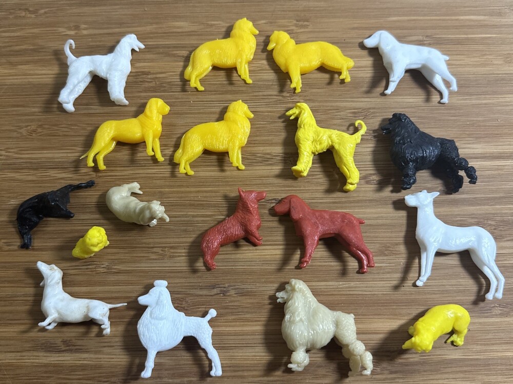 Vintage Plastic Dog Figures Lot 16 Mixed Breeds Poodle Collie Afghan Miniatures
